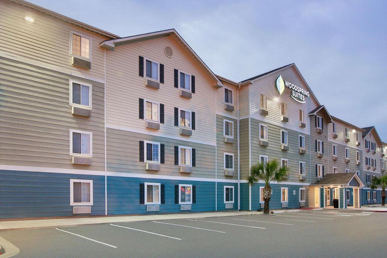 Woodspring Suites 法尔 外观 照片