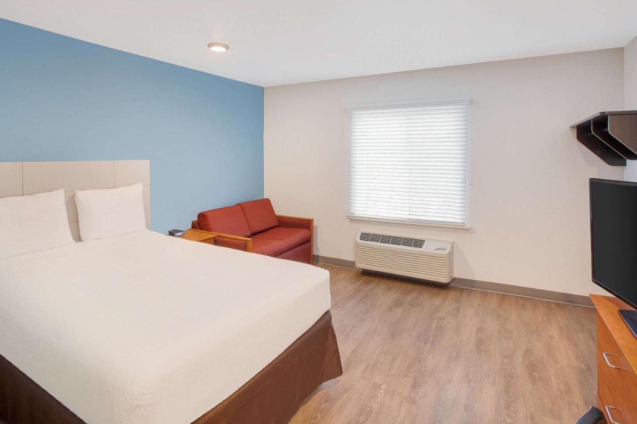 Woodspring Suites 法尔 外观 照片