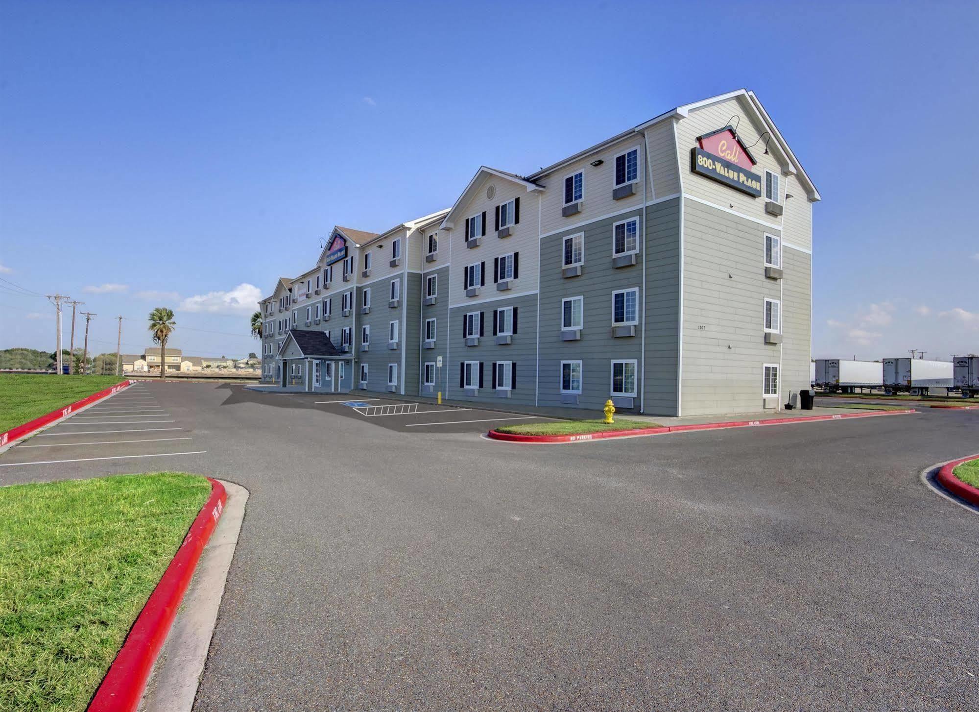 Woodspring Suites 法尔 外观 照片