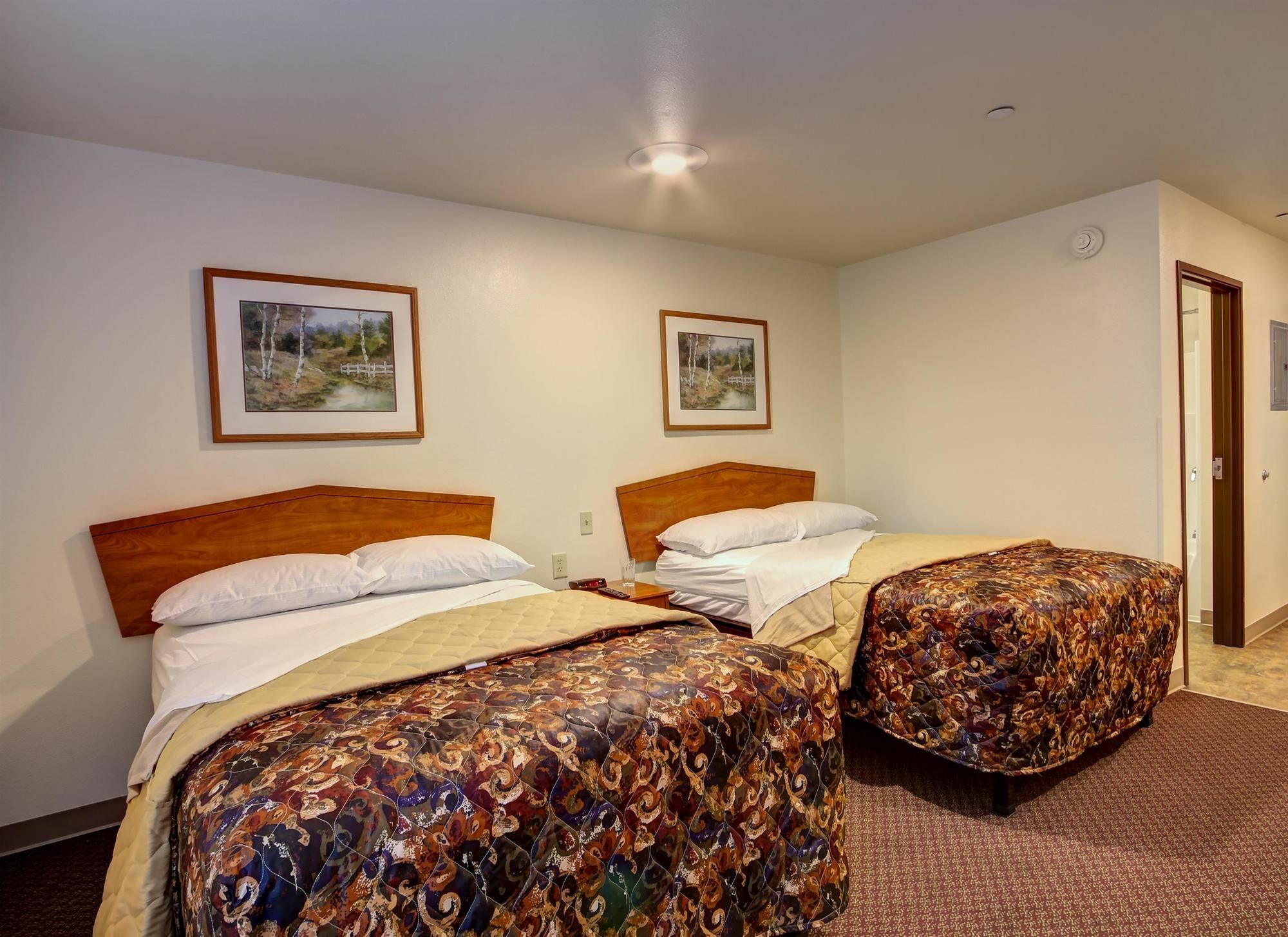 Woodspring Suites 法尔 外观 照片